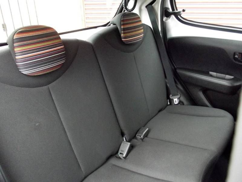 Citroen C1 1.0 VTi 5dr image 8