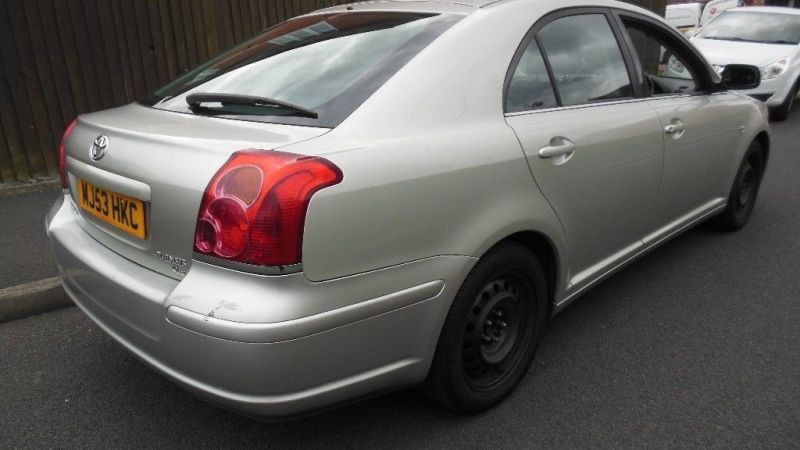 2003 Toyota Avensis 1.8 image 3