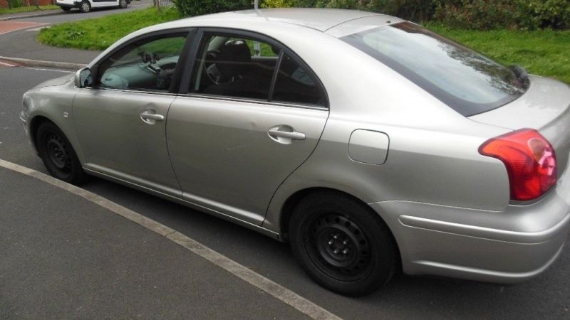 2003 Toyota Avensis 1.8 image 4