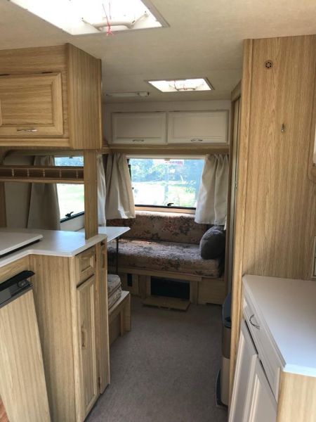 2000 Elddis Millennium image 3