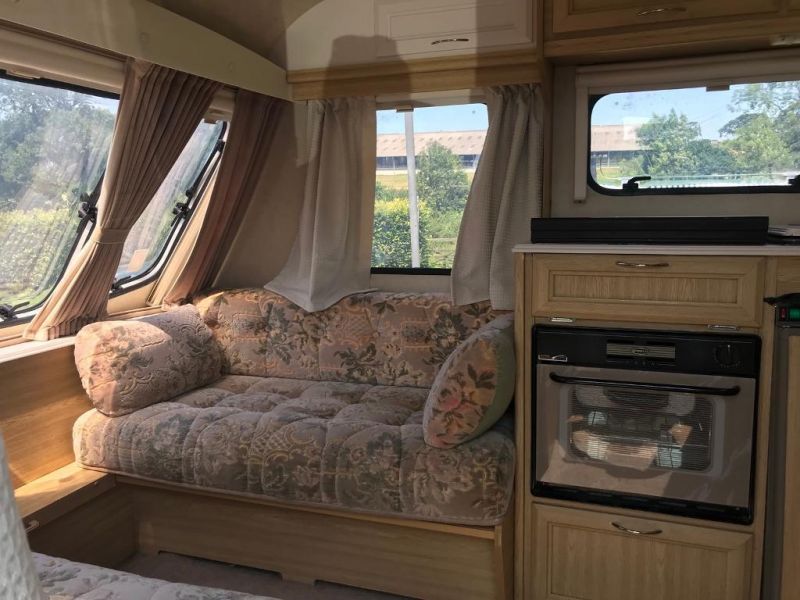 2000 Elddis Millennium image 8