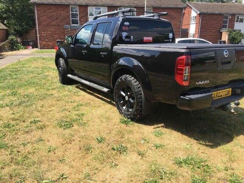 2010 Nissan Navara image 4