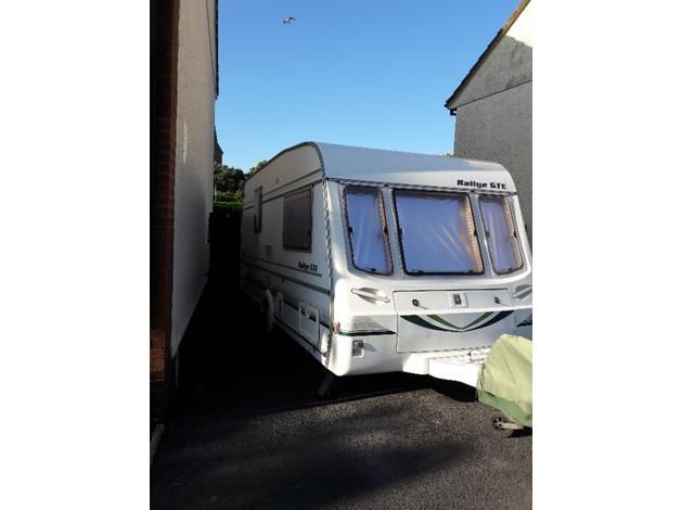 1996 Compass Rallye GTE ... 460/2 berth image 2