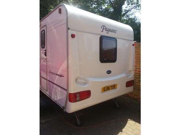 2002 Bailey Pageant image 3