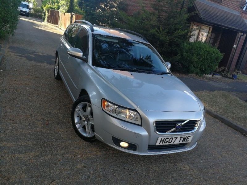 2007 Volvo V50 2.4 image 1