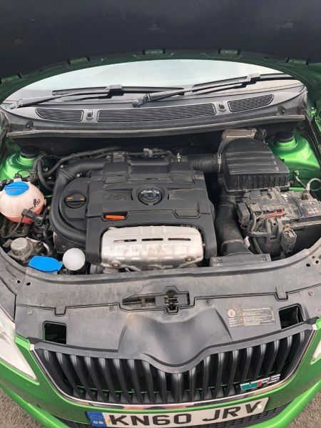 2010 Skoda Fabia VRS 1.4 FSH image 2