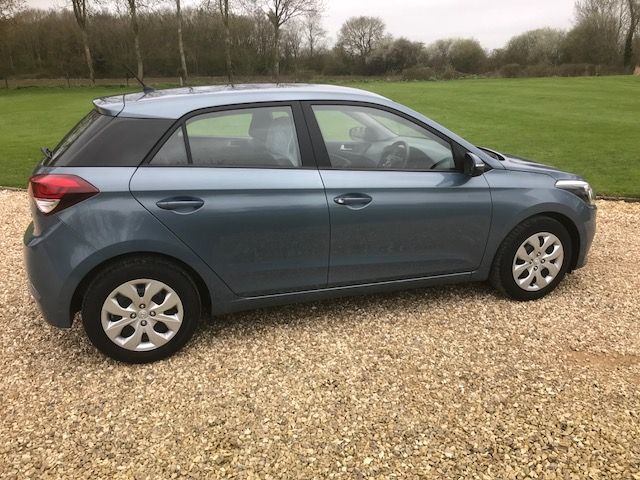 2015 Hyundai i20 1.1 S image 2