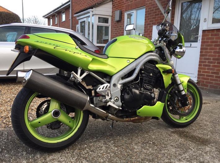 1999 Triumph 955i image 4