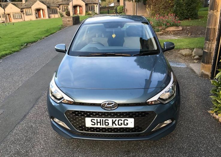 2016 Hyundai i20 image 1