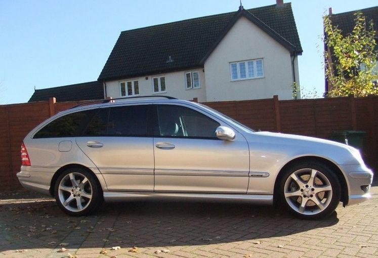 Mercedes-Benz C Class Sport Edition Estate C220 CDI image 1