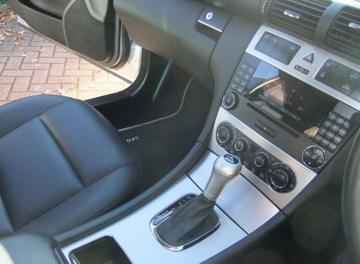 Mercedes-Benz C Class Sport Edition Estate C220 CDI image 8