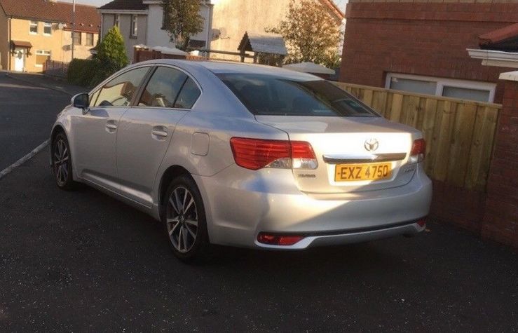 2012 Toyota Avensis image 3