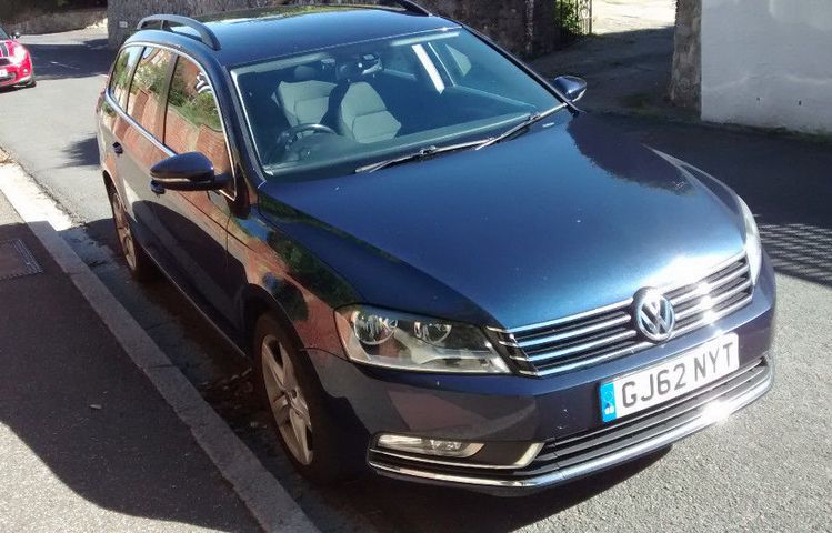 2012 VW Passat image 3
