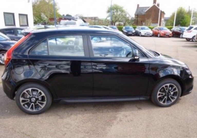 2015 MG Mg3 1.5 VTI-Tech 3 style LUX 5dr image 3