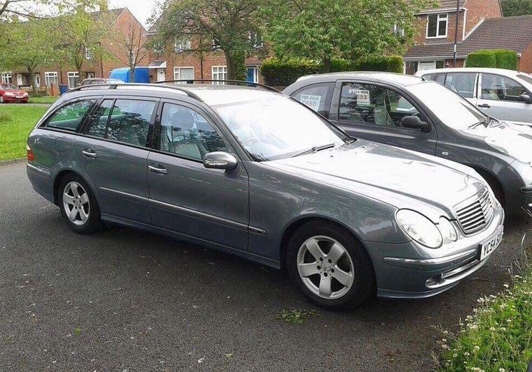 Mercedes E270 Estate image 1