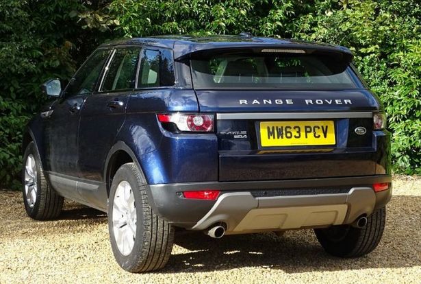 Land Rover Range Rover Evoque 2.2 SD4 (190hp) Pure TECH image 2