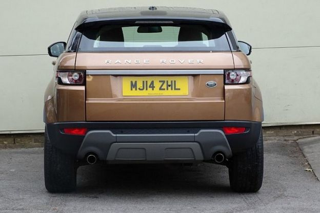 Land Rover Range Rover Evoque 2.2 SD4 (190hp) Pure TECH image 6