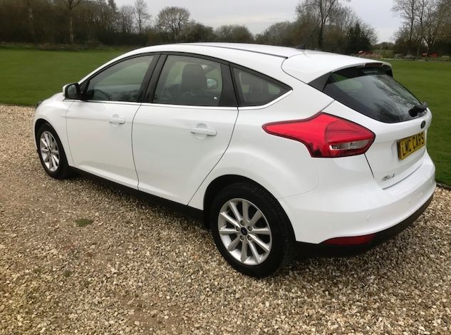 FORD FOCUS 1.5 TDCI TITANIUM image 2