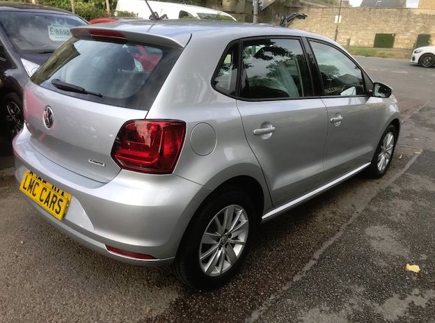 VOLKSWAGEN POLO 1.0 BLUEMOTION SE image 3