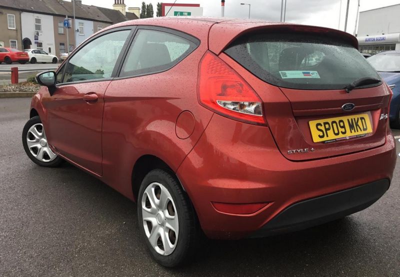 Ford Fiesta 1.25 Style image 2