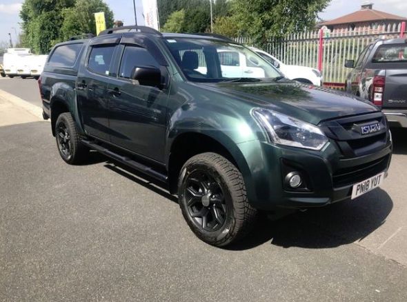 2018 18 ISUZU D-MAX Huntsman Plus 4x4 Double Cab Pick Up image 2