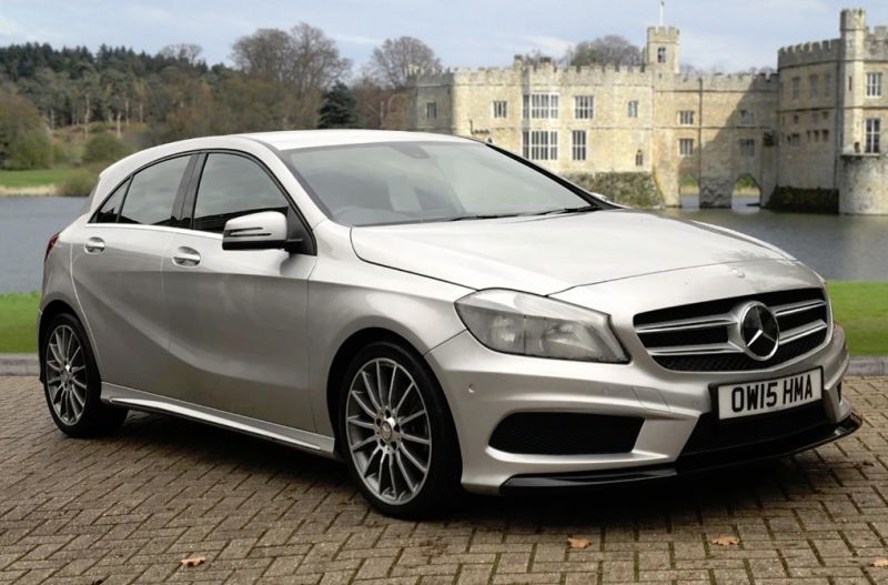 2015 Mercedes A200 1.6L BLUEEFFICIENCY AMG SPORT image 1