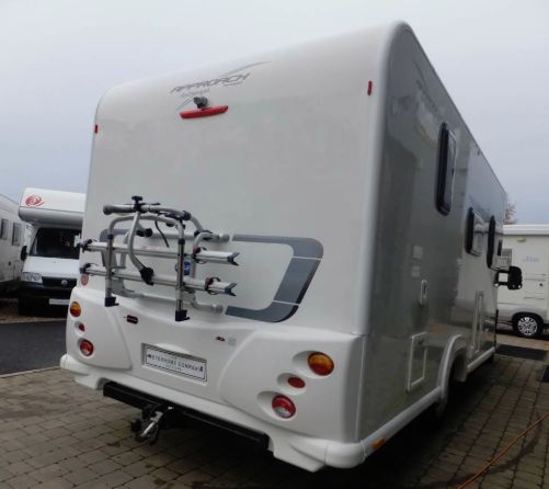 2017 Bailey Approach 745 image 4