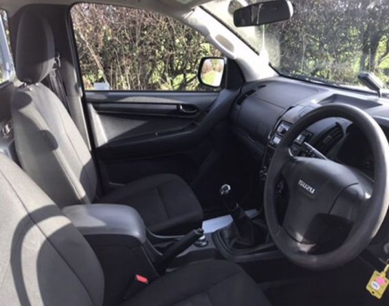 2013 63 ISUZU D-MAX TD SCB image 3