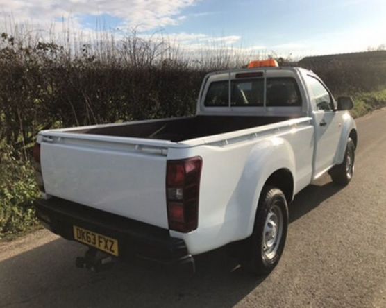 2013 63 ISUZU D-MAX TD SCB image 4
