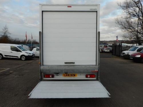 Nissan NV400 2.3 DCi SE L3 3500 Chassis Cab (FWD) image 5
