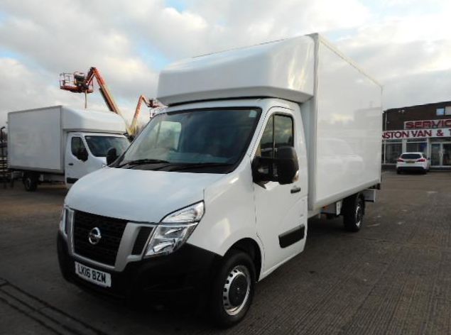Nissan NV400 2.3 DCi SE L3 3500 Chassis Cab (FWD) image 6