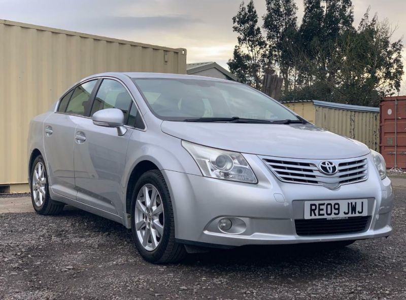 2009 Toyota Avensis image 1