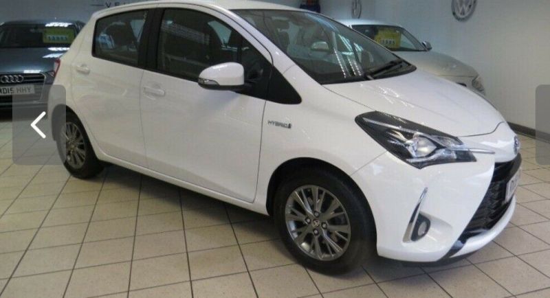 Toyota yaris Electric hybrid 2018 image 1