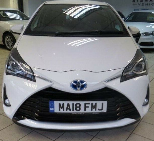 Toyota yaris Electric hybrid 2018 image 3