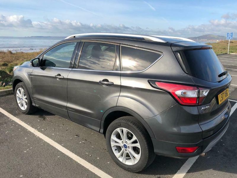 2017 Ford Kuga image 1