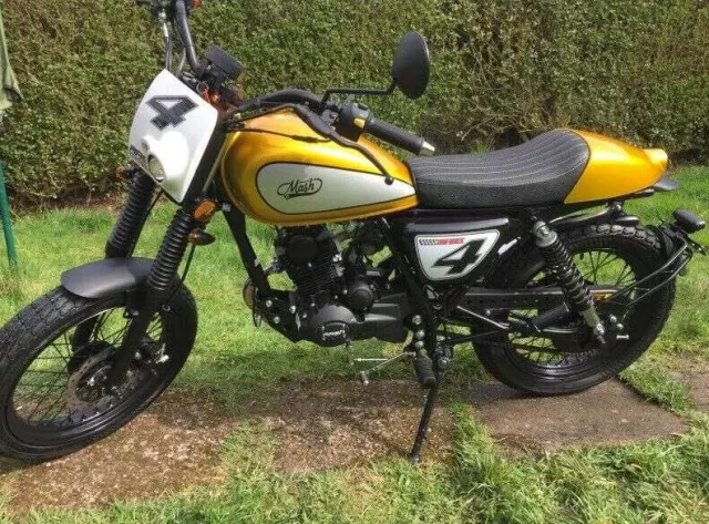 Mash Dirt Track 50 cc Motorcycle Moped Retro