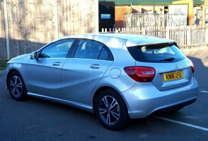 2018 Mercedes-Benz A Class 1.6 A180 SE 7G-DCT image 3