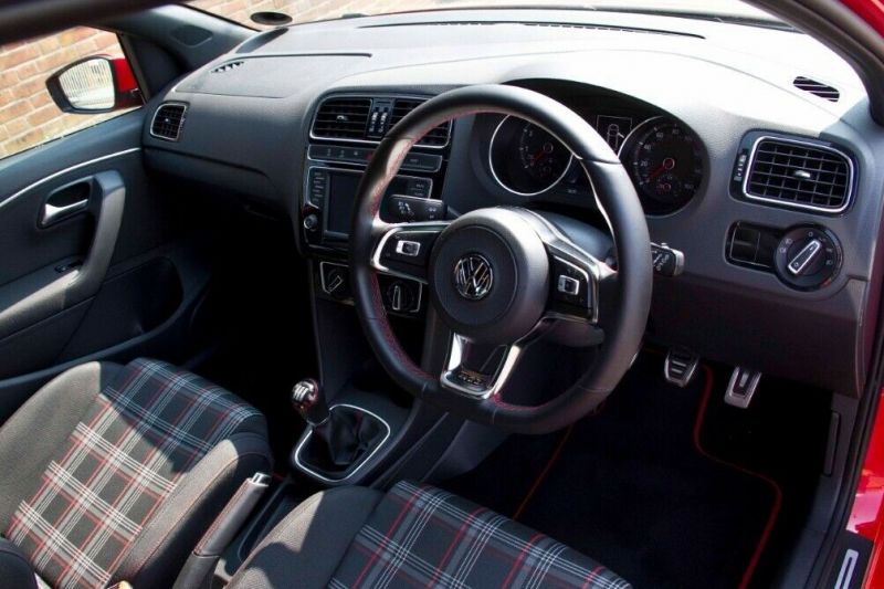 VW Polo GTi (67 Reg) 1.8 TSi image 2