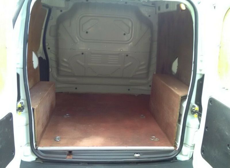 2018 Fiat Fiorino 1.3 jtd image 2