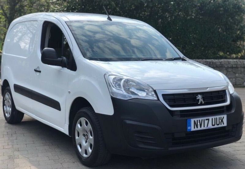 2017 Peugeot Partner image 3