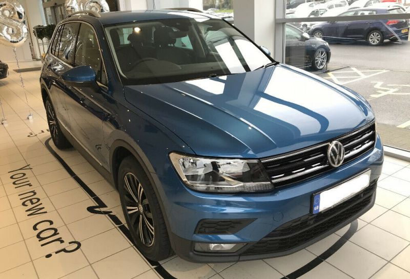 VW Tiguan - metallic blue Caribbean image 1