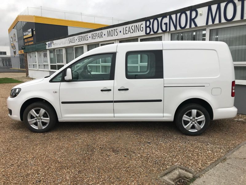 2014 Volkswagen Caddy Maxi 1.6 TDI 5dr image 2