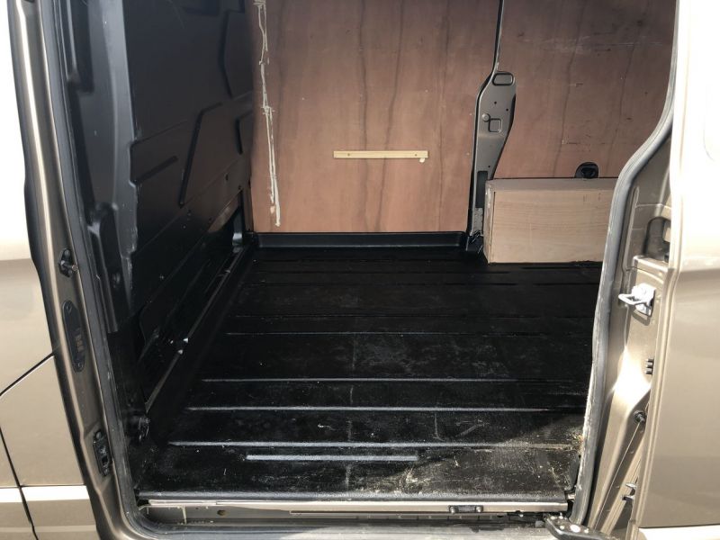 2018 Ford Transit Custom 2.0 TDCi image 5