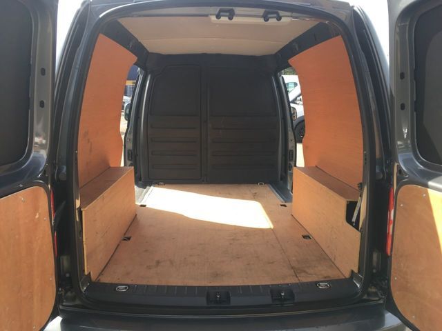 2015 Volkswagen Caddy Maxi 2.0 C20 Tdi image 4