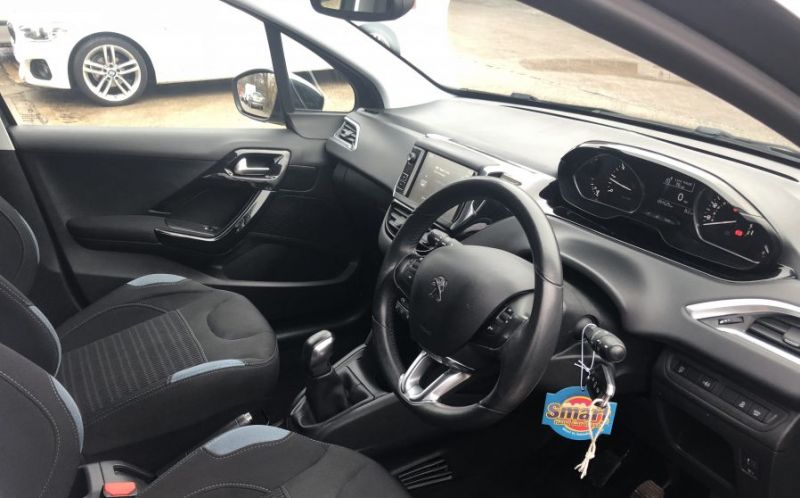 2015 Peugeot 208 1.6 E-Hdi 5dr image 7