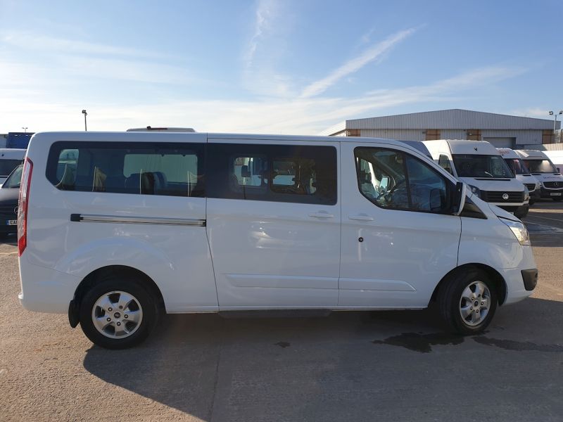 2017 Ford Tourneo Custom 310 L2 2.0TDCi image 2