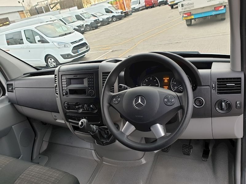 2017 Mercedes-Benz Sprinter 314CDI image 6