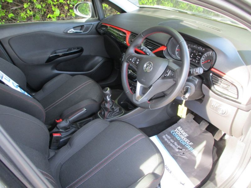 2017 Vauxhall Corsa Sri 5dr image 8