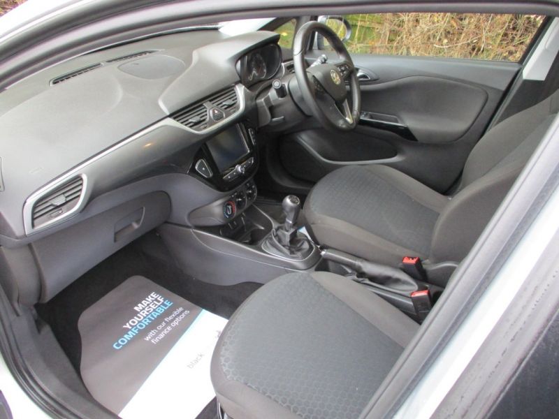 2017 Vauxhall Corsa 5dr image 6