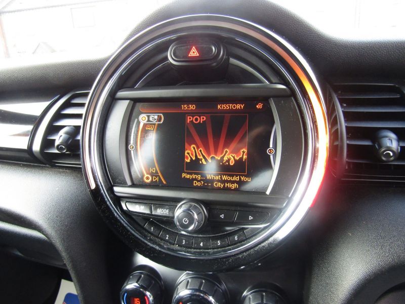 2015 MINI 1.2 image 7